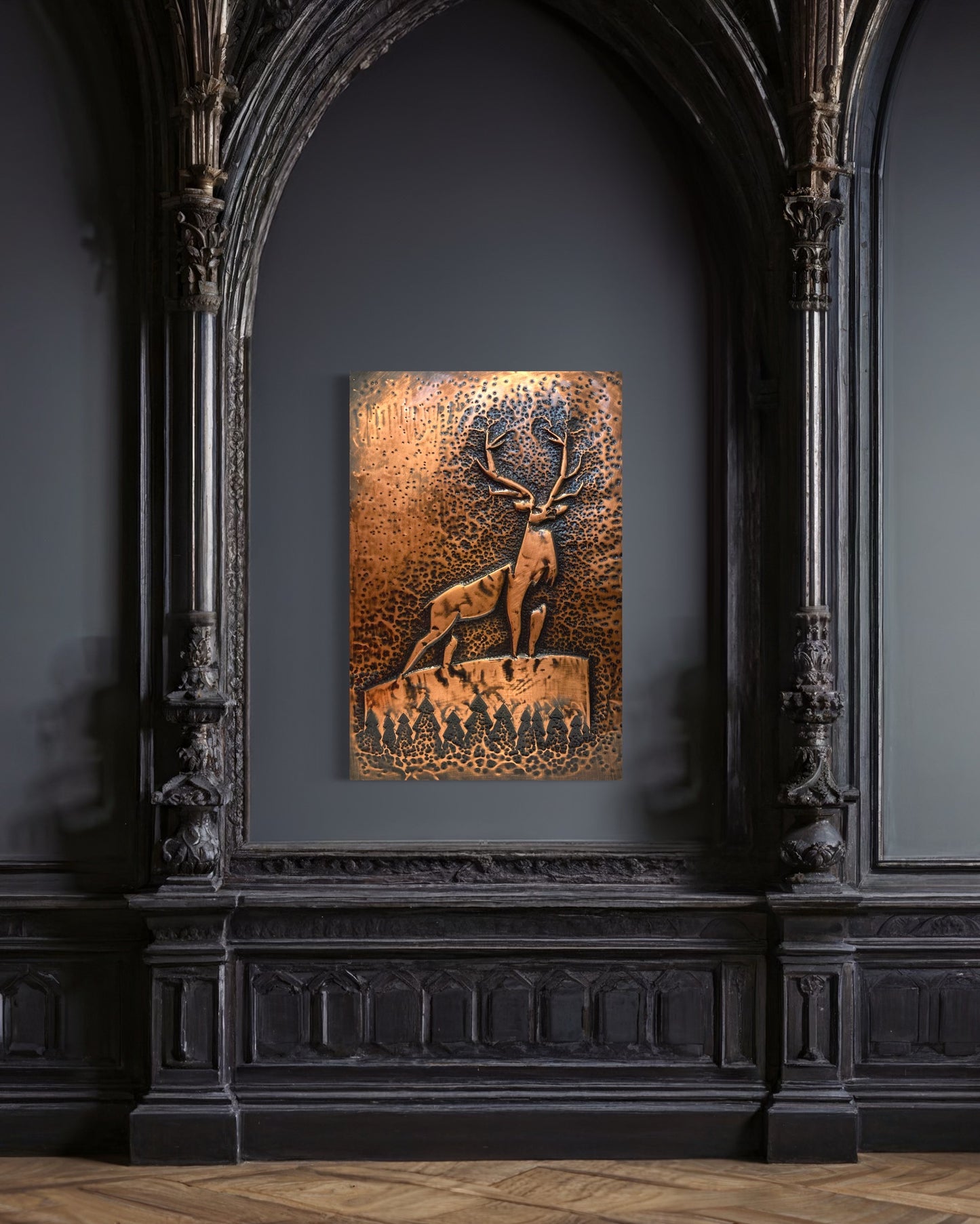 Grace in copper, crafted by hand - Reindeer