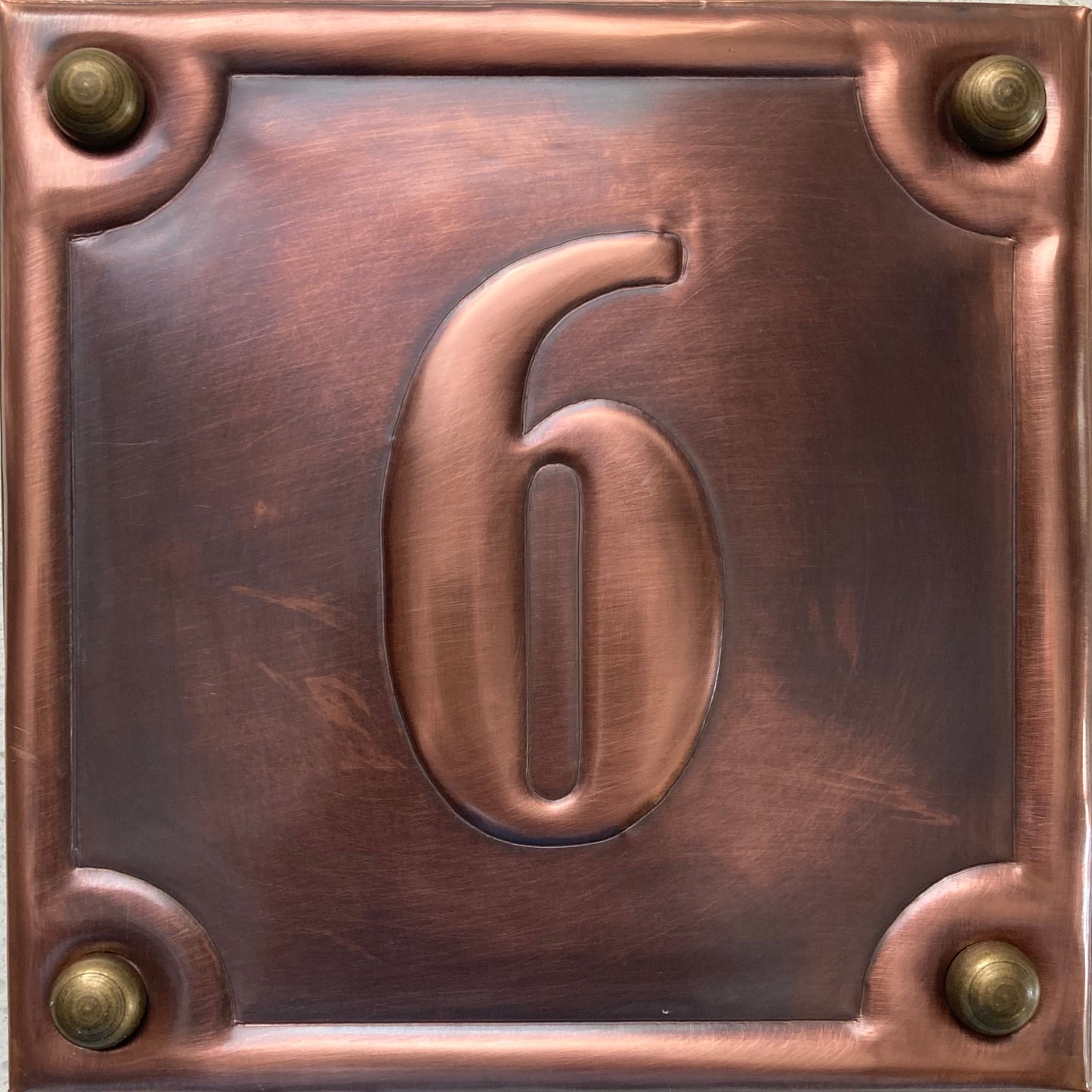 House number sign - raised edge
